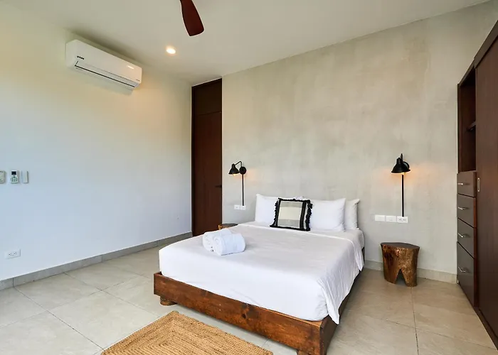Casa Aventura Secluded Oasis 24h Security Near Sandy Beaches
