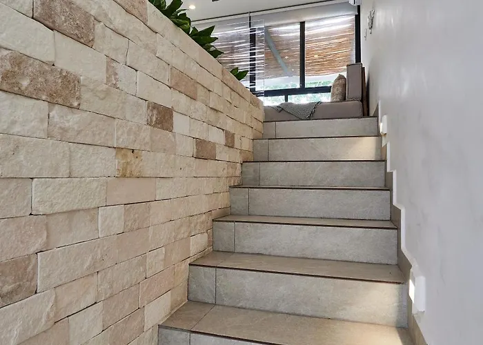 Casa Aventura Secluded Oasis 24h Security Near Sandy Beaches