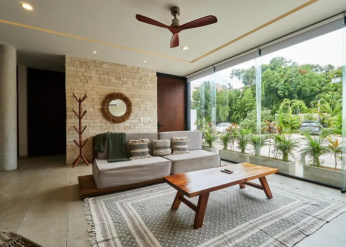 Casa Aventura Secluded Oasis 24h Security Near Sandy Beaches