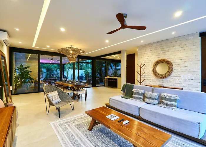 Casa Aventura Secluded Oasis 24h Security Near Sandy Beaches *